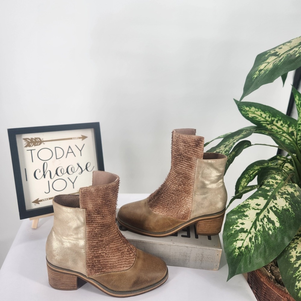 Antelope N44 Calderon Colorblock Metallic Leather Asymmetric Heel Ankle Boots 36